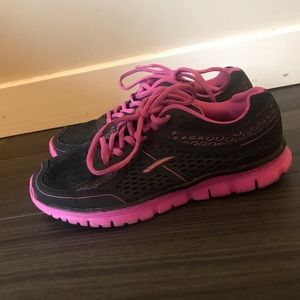 Black and pink sneakers 👟